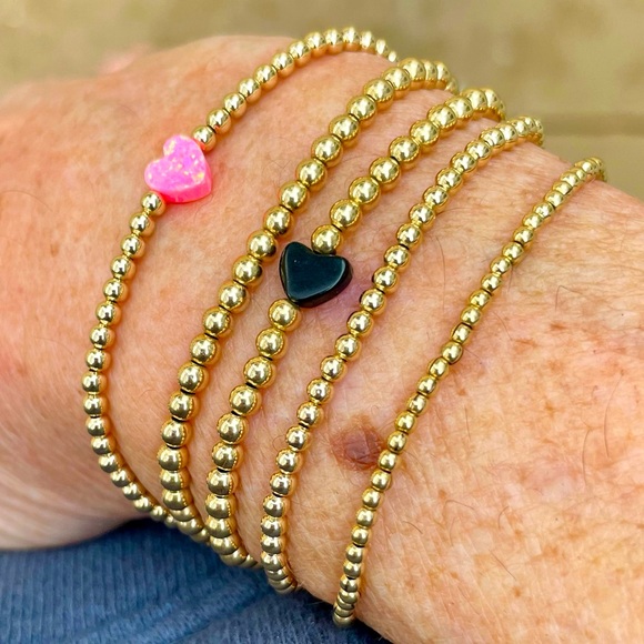 Heart bracelet -Handmade 14k gold filled stretch lab created opal heart bracelet - Picture 5 of 5